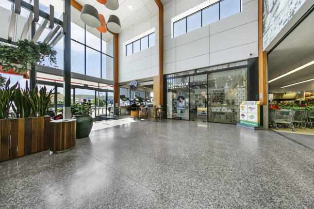 030_Open2view_ID663406-768_Stafford_Road__Woolworths_Everton_Park