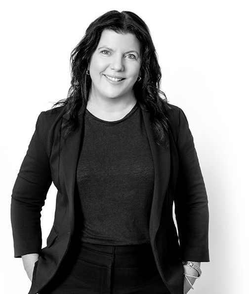 Holly-Moore-Handler-Member-Portrait