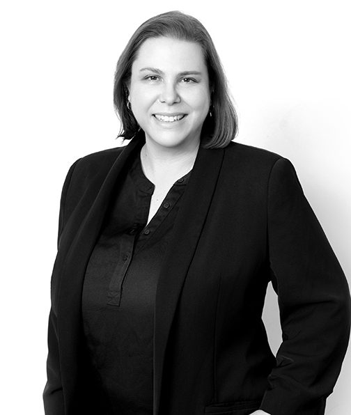 Vanessa-Walker-Handler-Member-Portrait